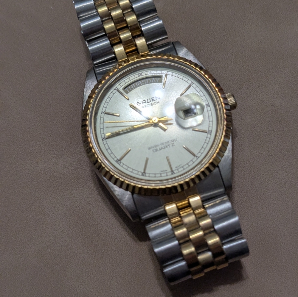 Vintage Gruen Precision Men's Watch - Picture 2 of 9